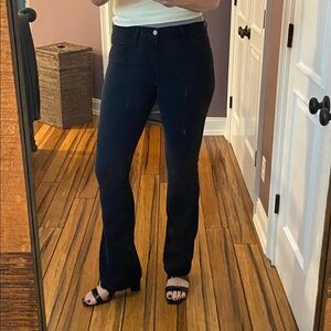 Frame Denim Classic Black Flare Jeans in Long - Tall